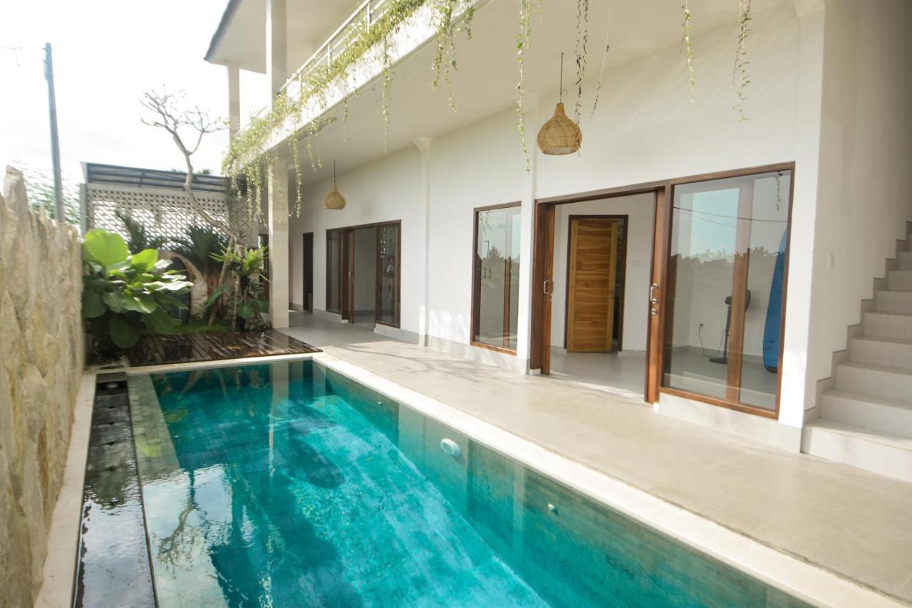Three Palms Surf & Stay Medewi Airsatang Exteriör bild