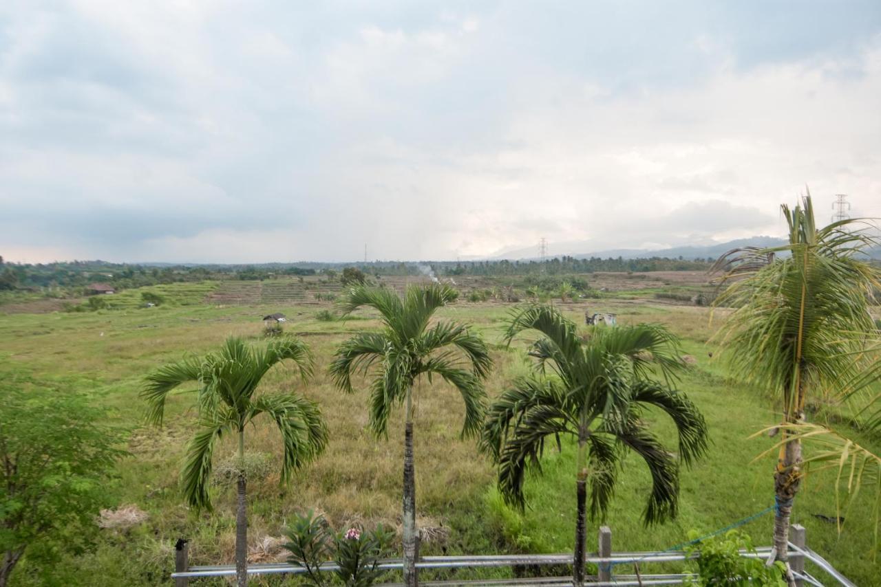 Three Palms Surf & Stay Medewi Airsatang Exteriör bild