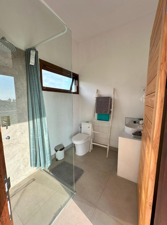 Three Palms Surf & Stay Medewi Airsatang Exteriör bild